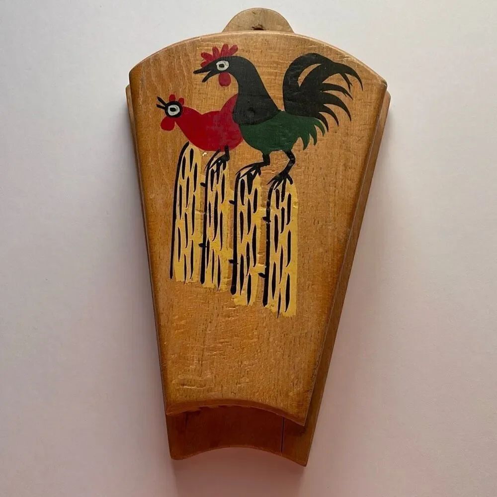 Vintage Midcentury Nevco Rooster painted wooden 5 knife holder.